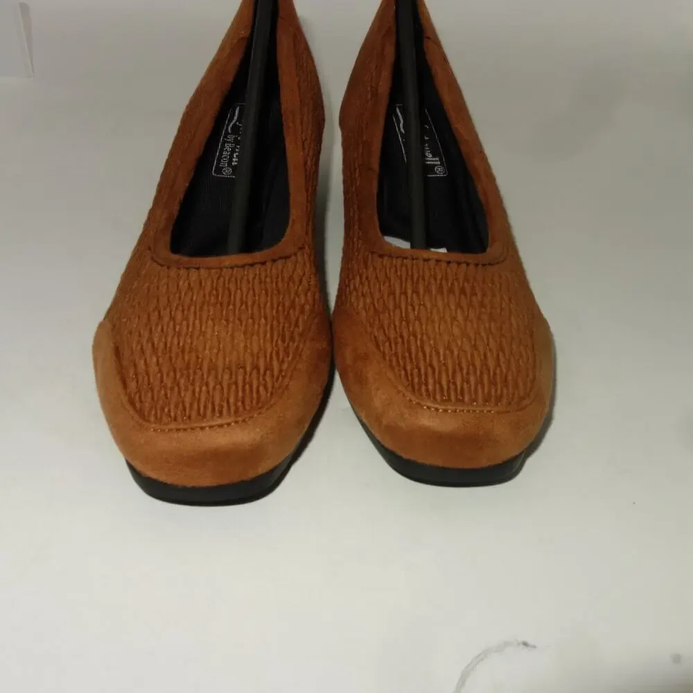 Comfort-well Beacon Stretch-n-Form Pumps Brown Square Medium Heel Shoes 7W